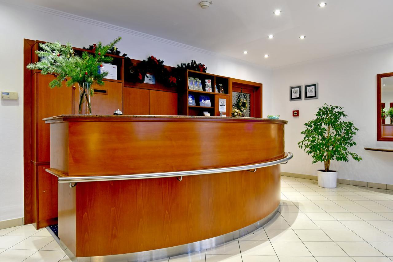 Hotel Coronet Praga Zewnętrze zdjęcie